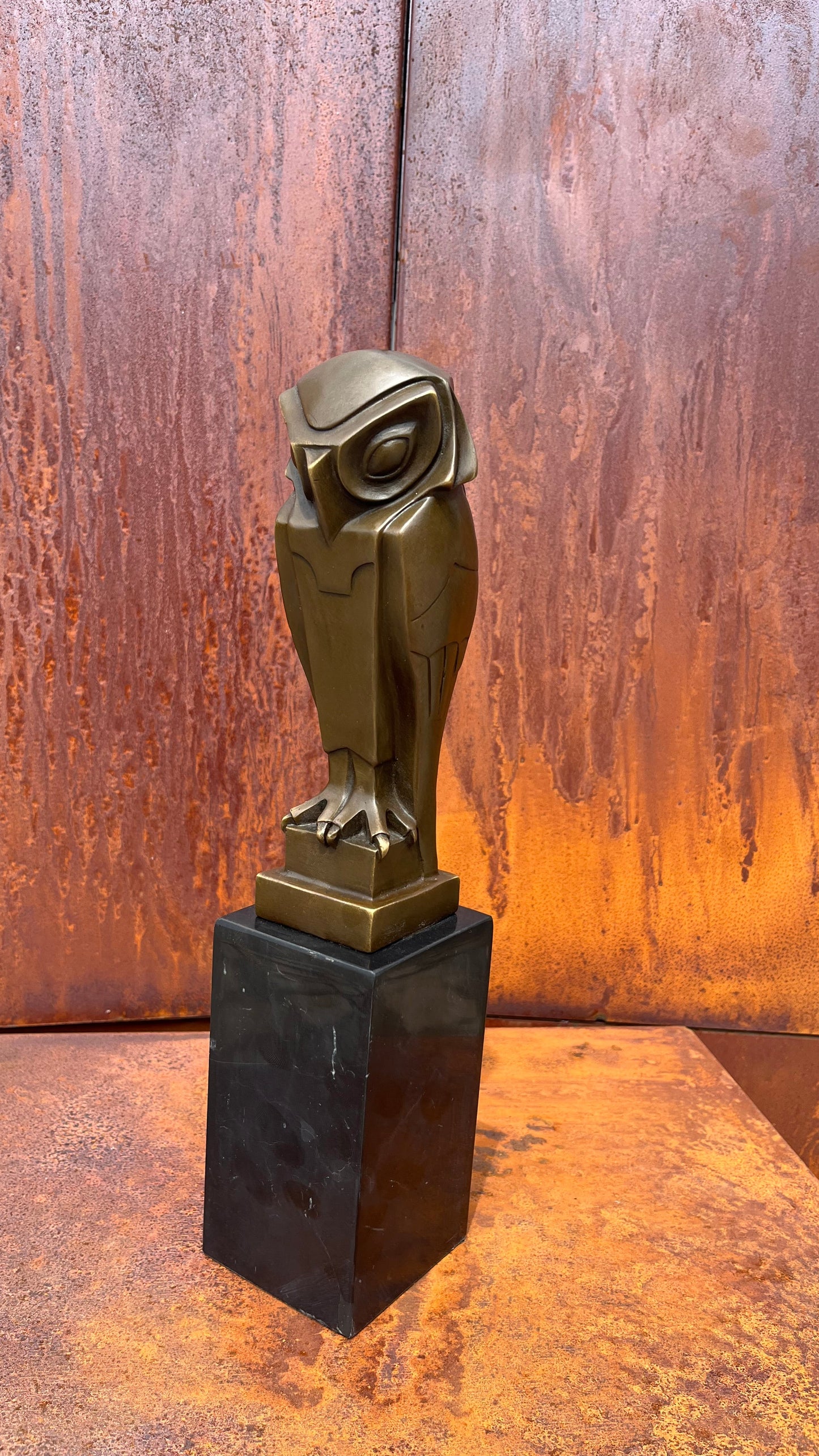 J. Coenrad - Uil - Art Deco