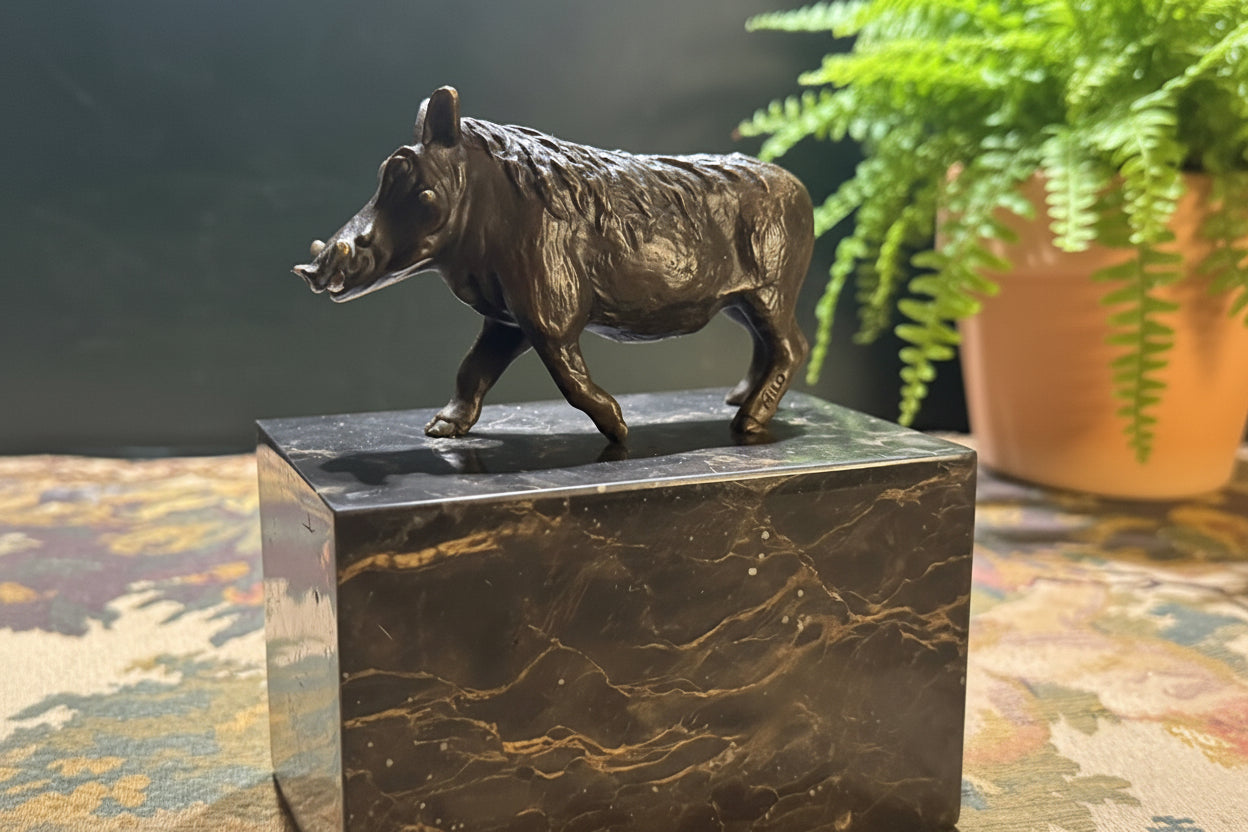 Bronzen Wild Zwijn Beeldje - Marmeren Sokkel, Jachtkamer Decoratie