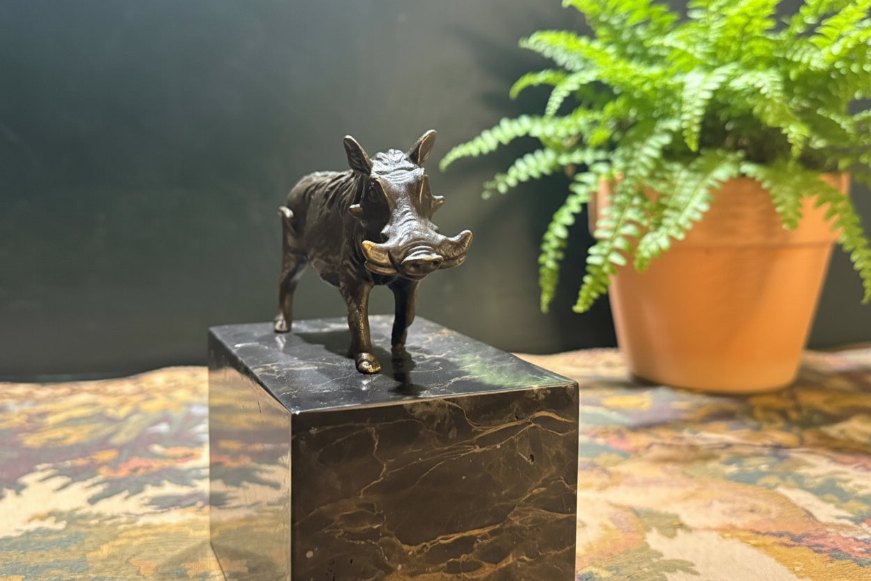 Bronzen Wild Zwijn Beeldje - Marmeren Sokkel, Jachtkamer Decoratie