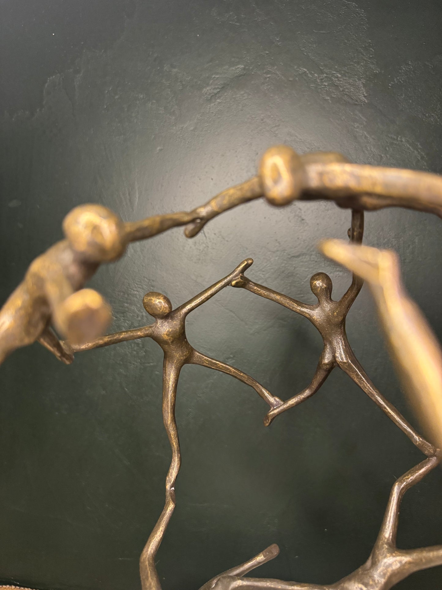 Benjamin Wouters (XX) - Bronzen Sculptuur 'Human Globe' - Hedendaagse Kunst