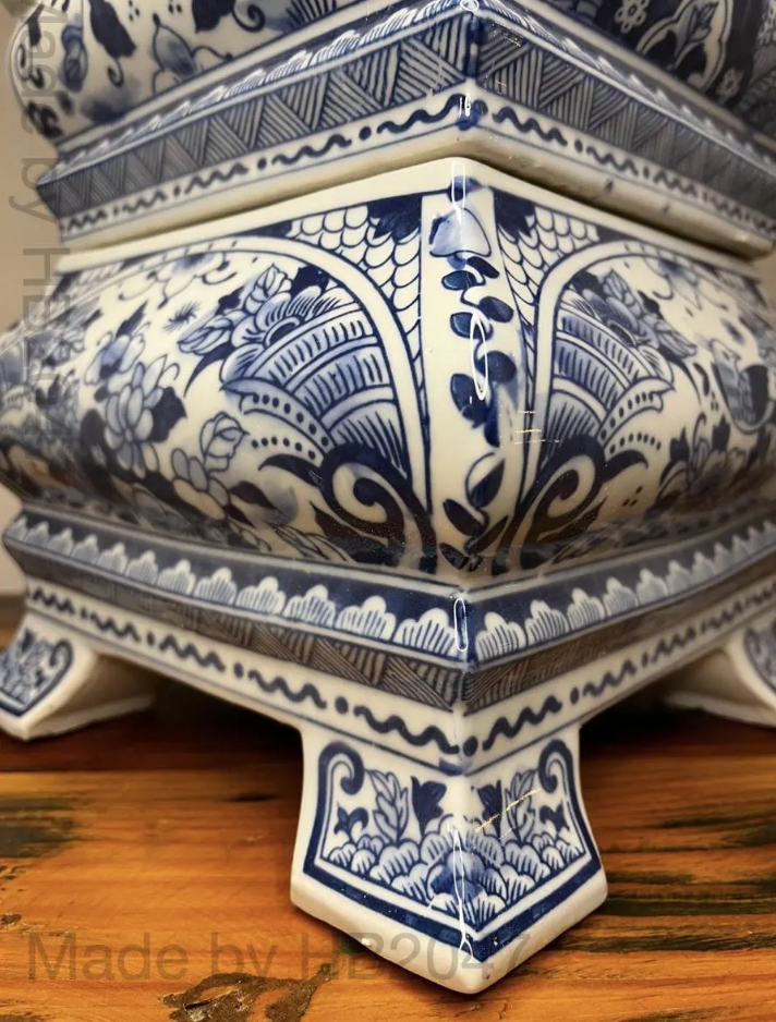 Delfts Blauwe Tulpenvaas 🌷 – 8 Etages - 23 Openingen