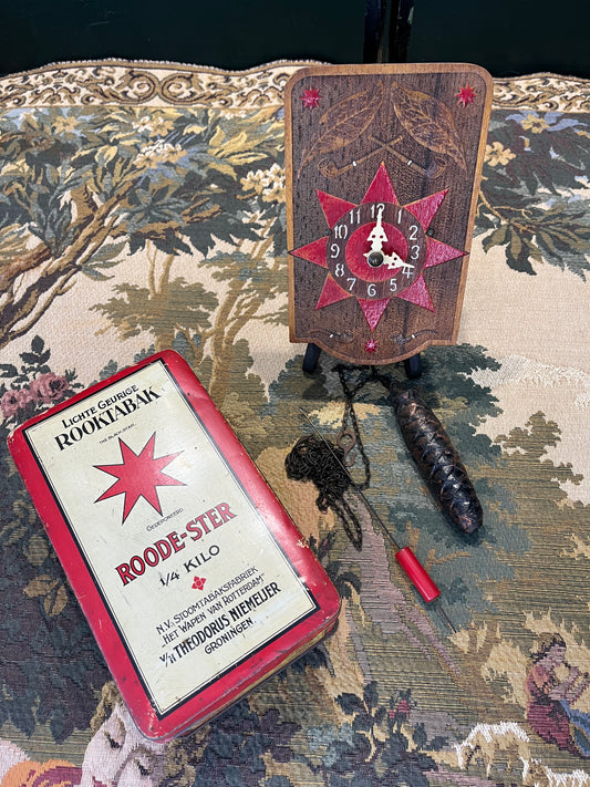 Tabaks- Roode Ster - Blik & Klokje