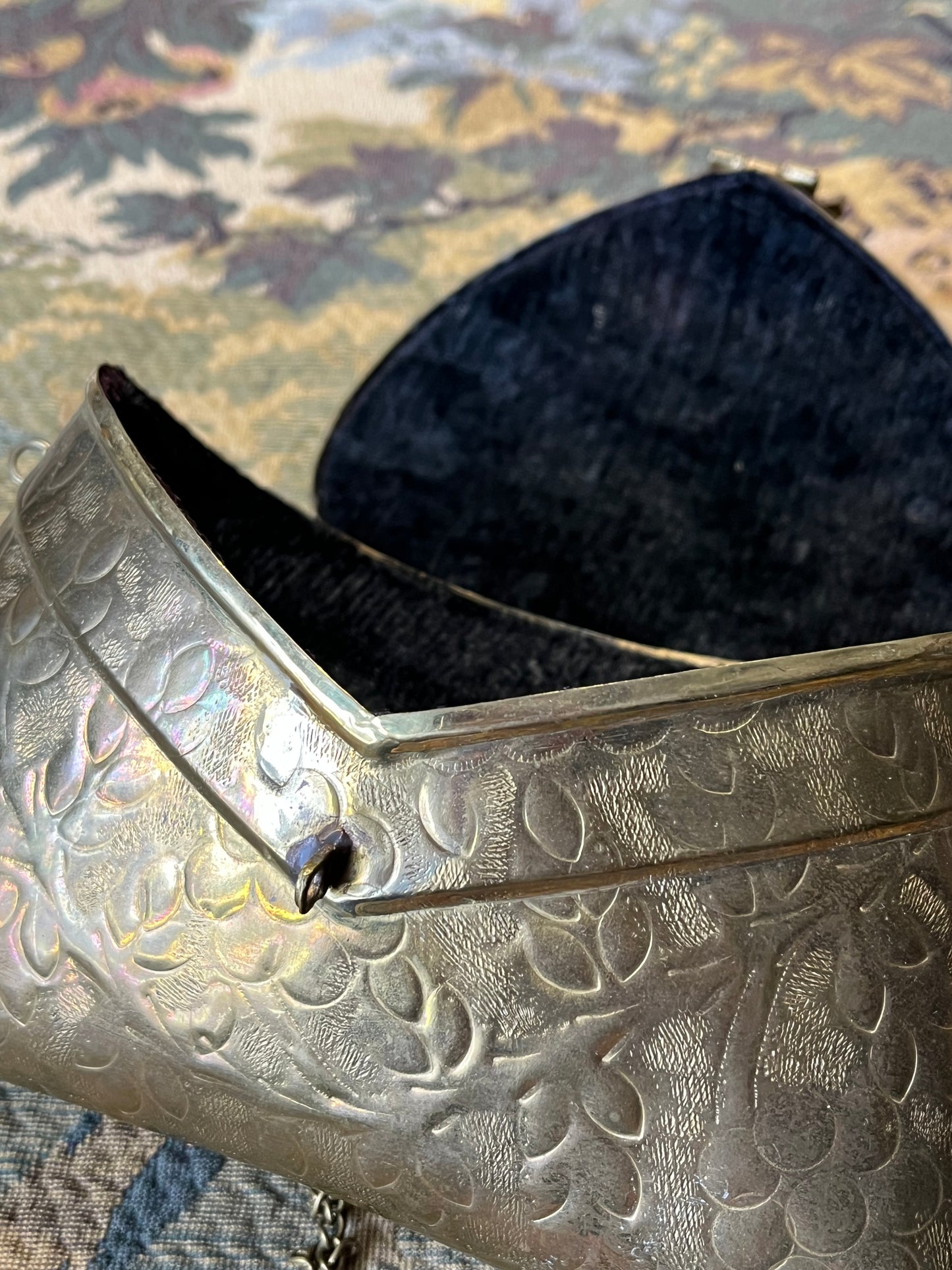 Art Deco Avondtasje - Messing met Zwart Fluweel, Jaren '30